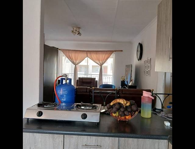 2 BEDROOM PROPERTY TO RENT IN VORNA VALLEY